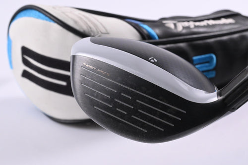 TaylorMade SIM2 Max #5 Wood / 18 Degree / Regular Flex Fujikura Ventus Blue 5