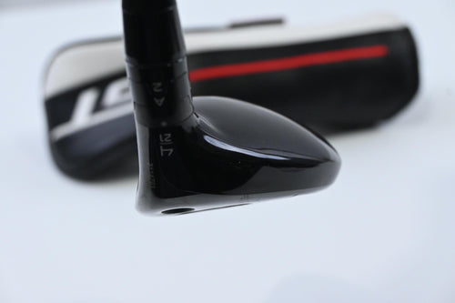 Titleist GT2 #4 Hybrid / 21 Degree / Stiff Flex Tensei 1K Blue 65