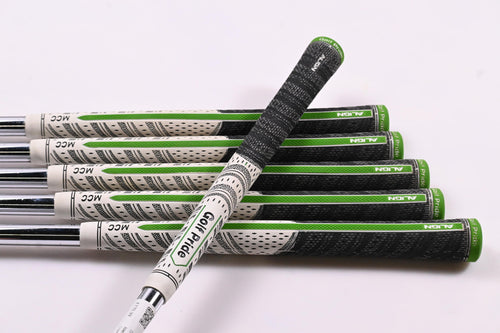 Titleist AP2 2008 Irons / 5-PW / Regular Flex Project X Shafts