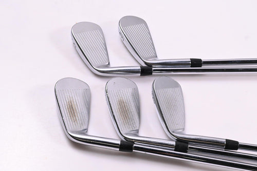 Titleist 718 AP2 Irons / 6-PW / Regular Flex Project X LZ 115 Shafts