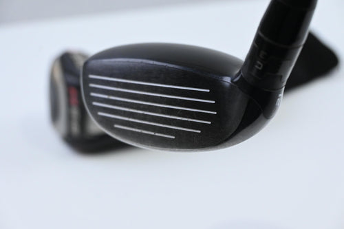 Titleist 915H #3 Hybrid / 21 Degree / Regular Flex Diamana S+ 70