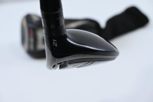 Titleist 915H #3 Hybrid / 21 Degree / Regular Flex Diamana S+ 70