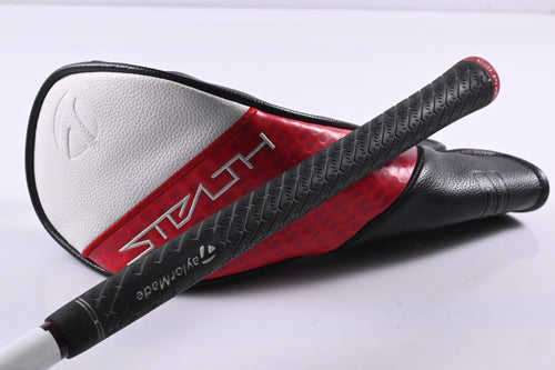 Taylormade Stealth 2 #3 Wood / 16.5 Degree / Regular Flex Speeder NX 50 Shaft