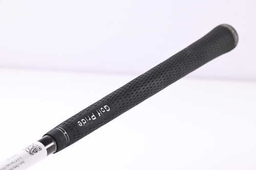 Titleist 915 F #3 Wood / 15 Degree / Regular Flex Aldila Rogue White 80 Shaft