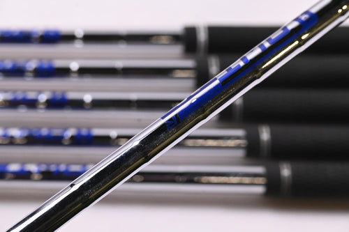 Ping G400 Irons / 6-PW+SW / Red Dot / Regular Flex Ping AWT 2.0 Shafts