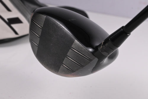 Titleist TSR2 Driver / 9 Degree / Stiff Flex HZRDUS Red CB 50 Shaft