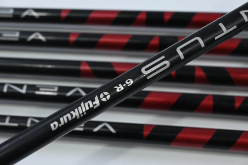 Taylormade Stealth Irons / 5-PW / Regular Flex Fujikura Ventus Red 6 Shafts