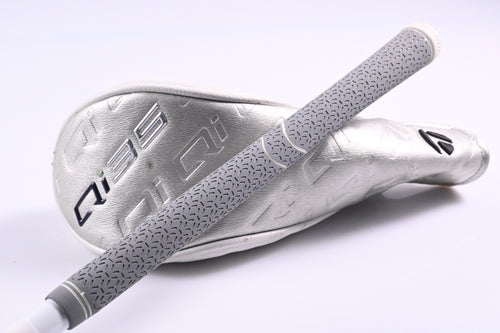 Ladies Taylormade Qi35 #6 Hybrid / 31 Degree / Ladies Flex Speeder NX 40 Shaft