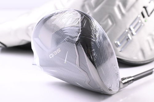 Taylormade Qi35 Max Lite Driver / 10.5 Degree / Regular Flex Vanquish 4 Shaft