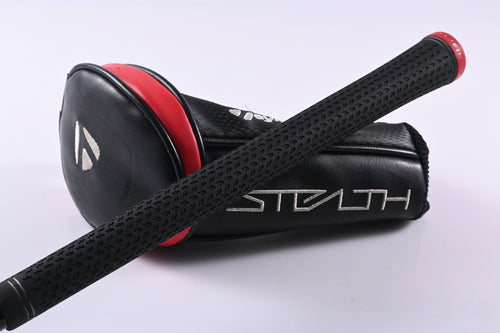 Left Hand Taylormade Stealth #3 Hybrid / 19 Degree / Regular Flex Ventus Red 6