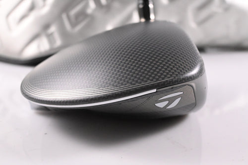 Taylormade Qi35 Max Lite Driver / 12 Degree / Regular Flex Fujikura Air Speeder