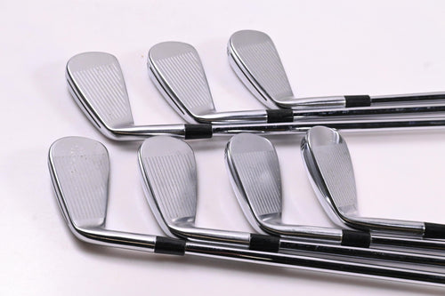 Taylormade P790 2019 Irons / 4-PW / Regular Flex Dynamic Gold 105 R300 Shafts