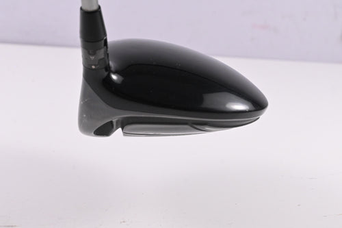 Titleist 915 D2 Driver / 9.5 Degree / Stiff Flex Diamana S+ Blue 60 Shaft