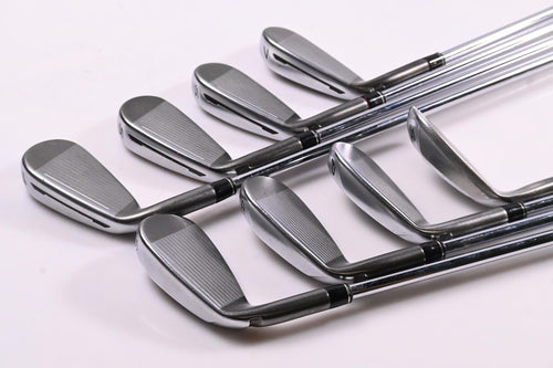 Taylormade Speedblade Irons / 4-PW+SW / Regular Flex SpeedBlade 85 Shafts