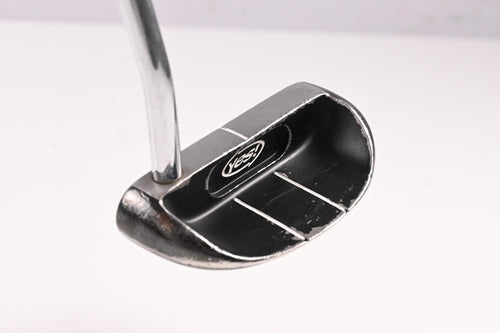 Yes! C-Groove Marilyn Putter / 34 Inch