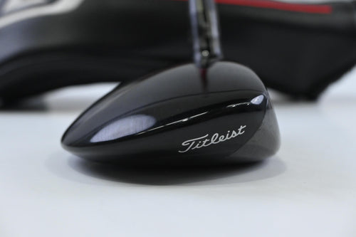 Titleist GT2 #5 Wood / 18 Degree / Stiff Flex Denali Red 60 Shaft
