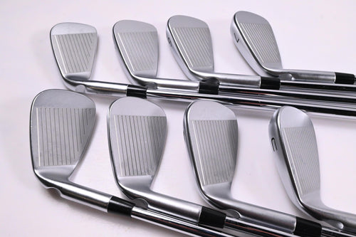 Ping I240 Irons / 4-PW+GW / Black Dot / Stiff Flex Ping AWT 2.0 Shafts