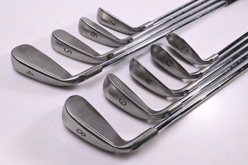 Ping G5 Irons / 4-PW+GW+SW / Black Dot / Regular Flex Ping Shafts