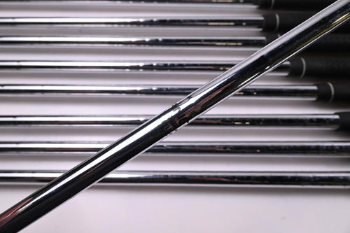Ping G5 Irons / 4-PW+GW+SW / Black Dot / Regular Flex Ping Shafts
