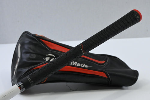 Taylormade M6 Driver / 10.5 Degree / Regular Flex Fujikura Atmos Red 5 Shaft
