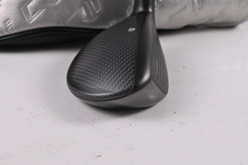 Taylormade Qi35 #4 Hybrid / 22 Degree / Regular Flex Fujikura Ventus Blue '25 6