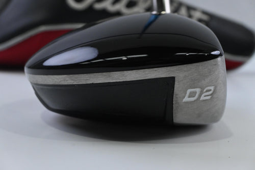 Titleist 907 D2 Driver / 9.5 Degree / Stiff Flex Aldila VS 65 Shaft