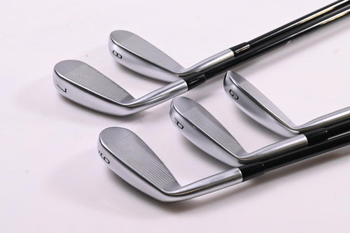 Mizuno JPX 925 Hot Metal Irons / 7-PW+GW / Senior Flex MMT 55 Shafts