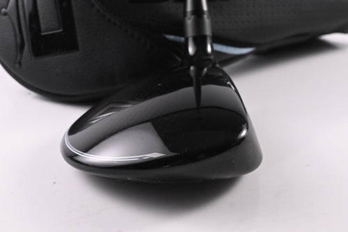 Ladies Cobra Darkspeed Max #5 Wood / 21.5 Degree / Ladies Flex UST Helium 4