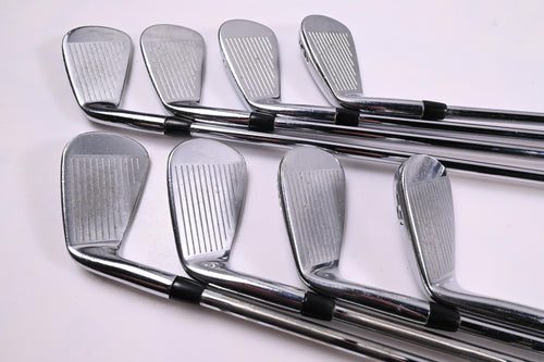 Titleist CB/MB 710 Irons / 3-PW / Regular Flex AMT Black R300 Shafts