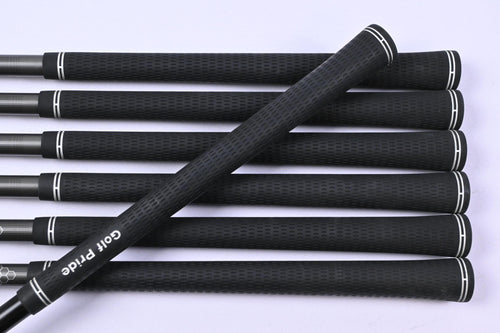 TaylorMade Qi HL Irons / 6-PW+GW+SW / Regular Flex Helium NCT 60i Shafts