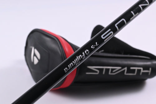 Taylormade Stealth #3 Hybrid / 19 Degree / Stiff Flex Fujikura Ventus Red 7 Shaft