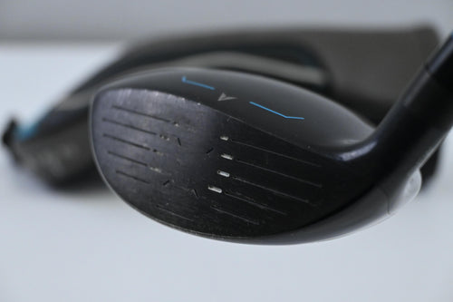 Benross Aero X #3 Wood / 18 Degree / Regular Flex Fujikura Vista Pro 55