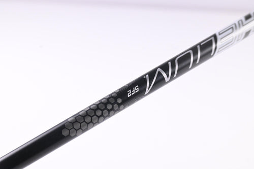 Wilson Dynapower Titanium 2023 Driver / 9 Degree / Senior Flex Helium 5 Shaft