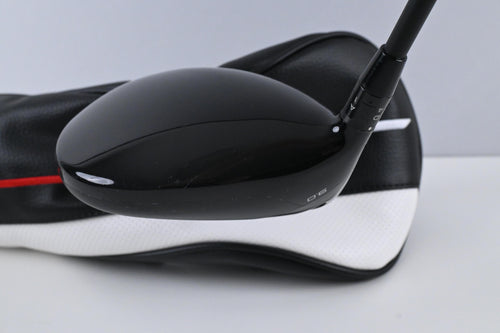 Left Hand Titleist GT3 Driver / 9 Degree / Stiff Flex Tensei 1K Blue 65 Shaft