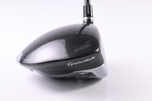 Taylormade SLDR Driver / 10.5 Degree / Regular Flex Fujikura Speeder57 Shaft
