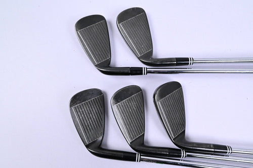 Cleveland CG16 Black Pearl Irons / 4-8i / Regular Flex Cleveland Traction 85