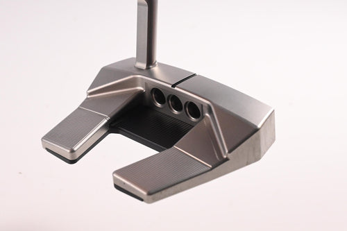 Scotty Cameron 2026 Phantom 5.5 Putter / 34 Inch
