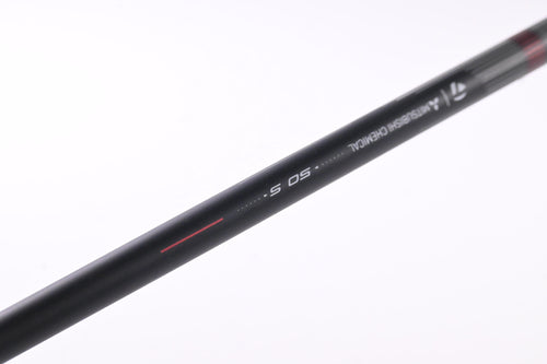 Taylormade Qi4D Driver / 10.5 Degree / Stiff Flex REAX Red 50 Shaft