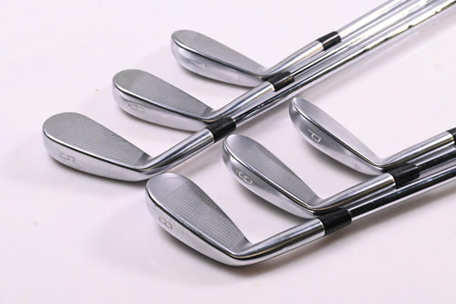 Mizuno JPX 923 Forged Irons / 5-PW / Stiff Flex KBS $-Taper Lite 100 Shafts