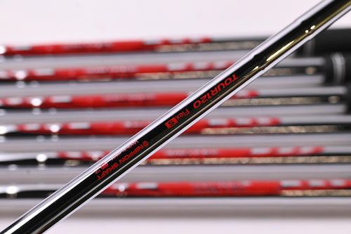 Mizuno Pro 221 Irons / 4-PW / Stiff Flex N.S.Pro Modus³ Tour 120 Shafts