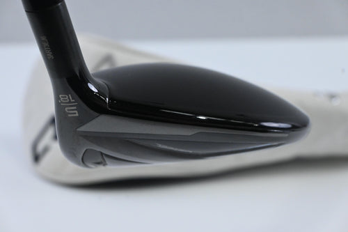 Taylormade Qi10 #5 Wood / 18 Degree / Regular Flex Fujikura Ventus TR Blue 6