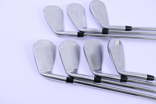 Titleist T200 2023 Irons / 5-PW+GW / Regular Flex AMT Red R300 Shafts