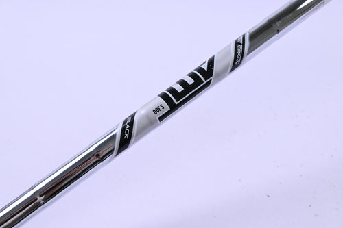 Titleist Vokey SM8 Pitching Wedge / 48 Degree / Stiff Flex AMT Black S300 Shaft