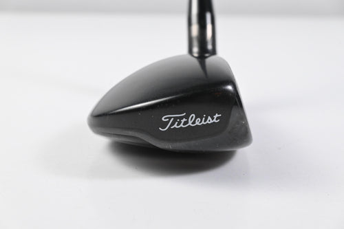 Titleist 913H #3 Hybrid / 19 Degree / Stiff Flex Aldila RIP Phenom 80 Shaft