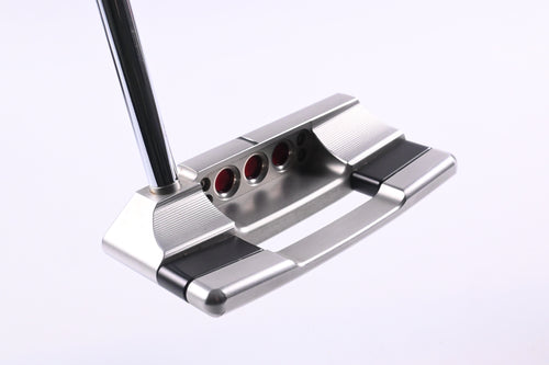 Scotty Cameron 2025 Studio Style Squareback Putter / 34 Inch