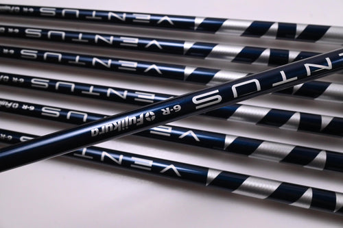 Taylormade SIM2 Max Irons / 5-PW+SW / Regular Flex Ventus Blue 6 Shafts