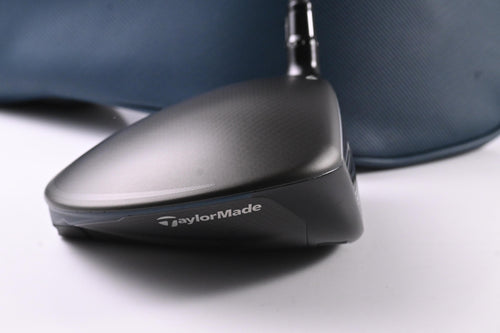 Taylormade Qi4D Max Driver / 10.5 Degree / Regular Flex REAX White 60 Shaft