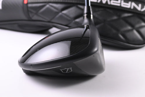 Wilson DYNAPWR Carbon 2025 Driver / 10.5 Degree / Senior Flex UST LinQ Red 5