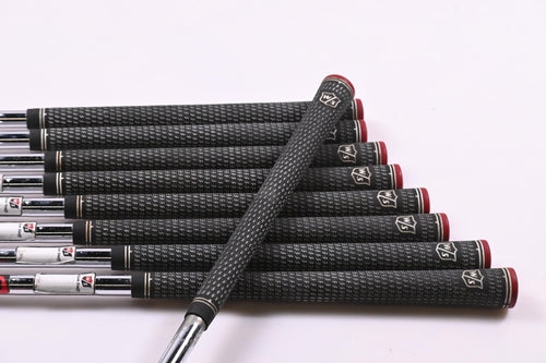 Wilson Staff C300 Irons / 4-PW+GW+SW / Regular Flex KBS Tour Shafts