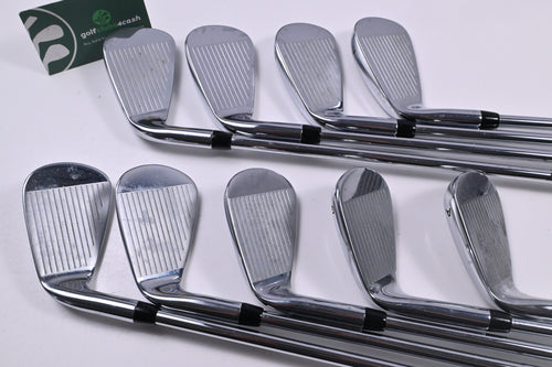 Callaway Elyte Irons / 4-PW+GW+AW / Regular Flex Dynamic Gold Mid 90 R300 Shafts